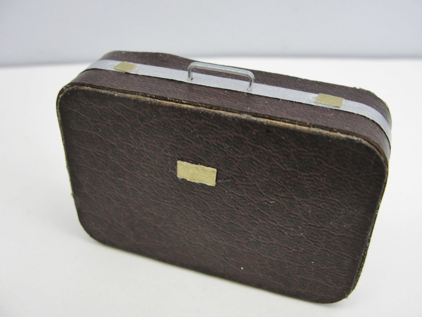 Miniature suitcase dollhouse accessories set of 3