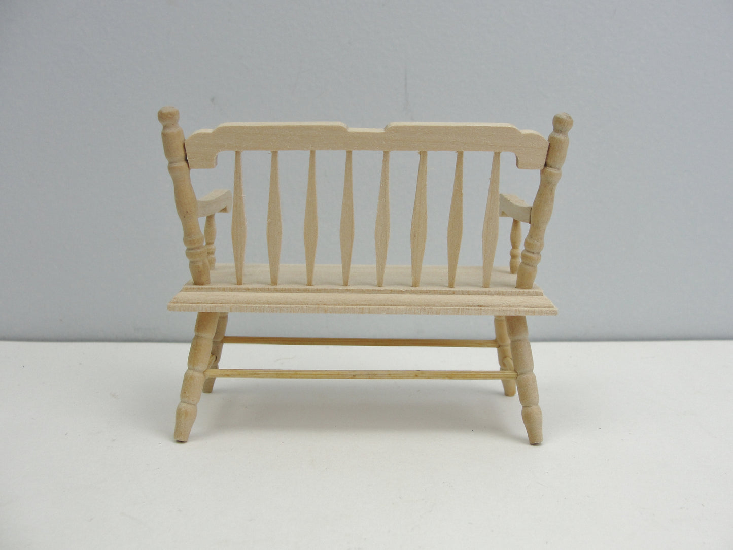 Dollhouse miniature Deacon Bench 1:12 scale