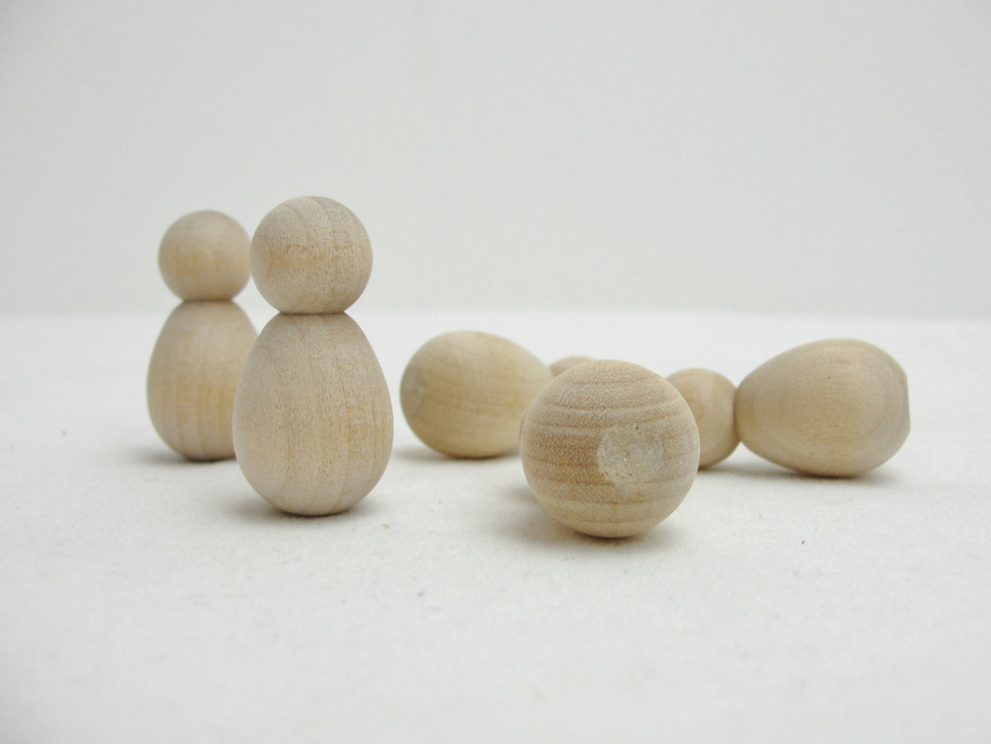 Wooden bee body, bug body set of 6 - Wood parts - Craft Supply House