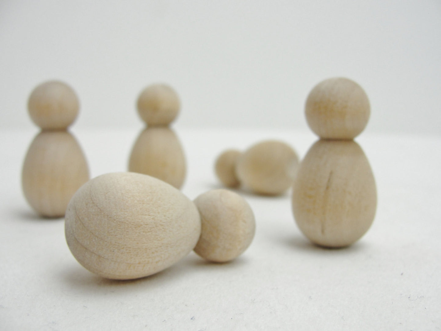 Wooden bee body, bug body set of 6 - Wood parts - Craft Supply House