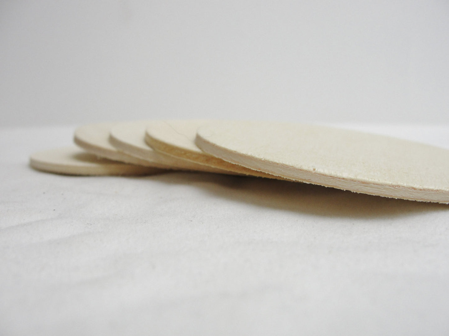 3 inch wooden circle disc 1/8" thick - Wood parts - Craft Supply House