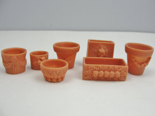 Dollhouse miniature planter assortment