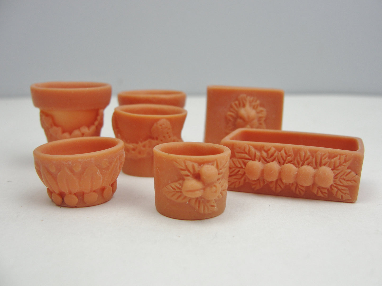 Dollhouse miniature planter assortment