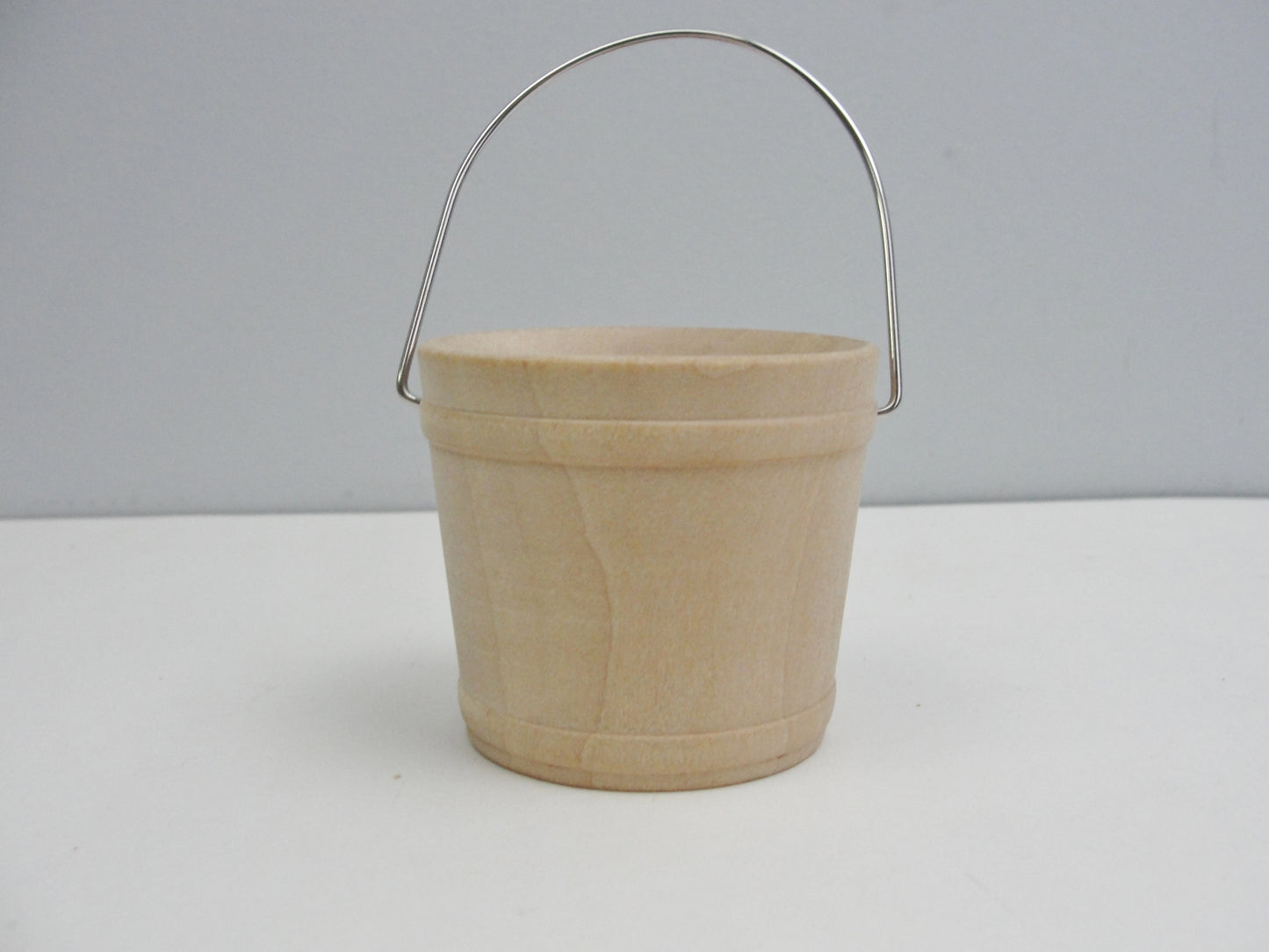 Small wood bucket