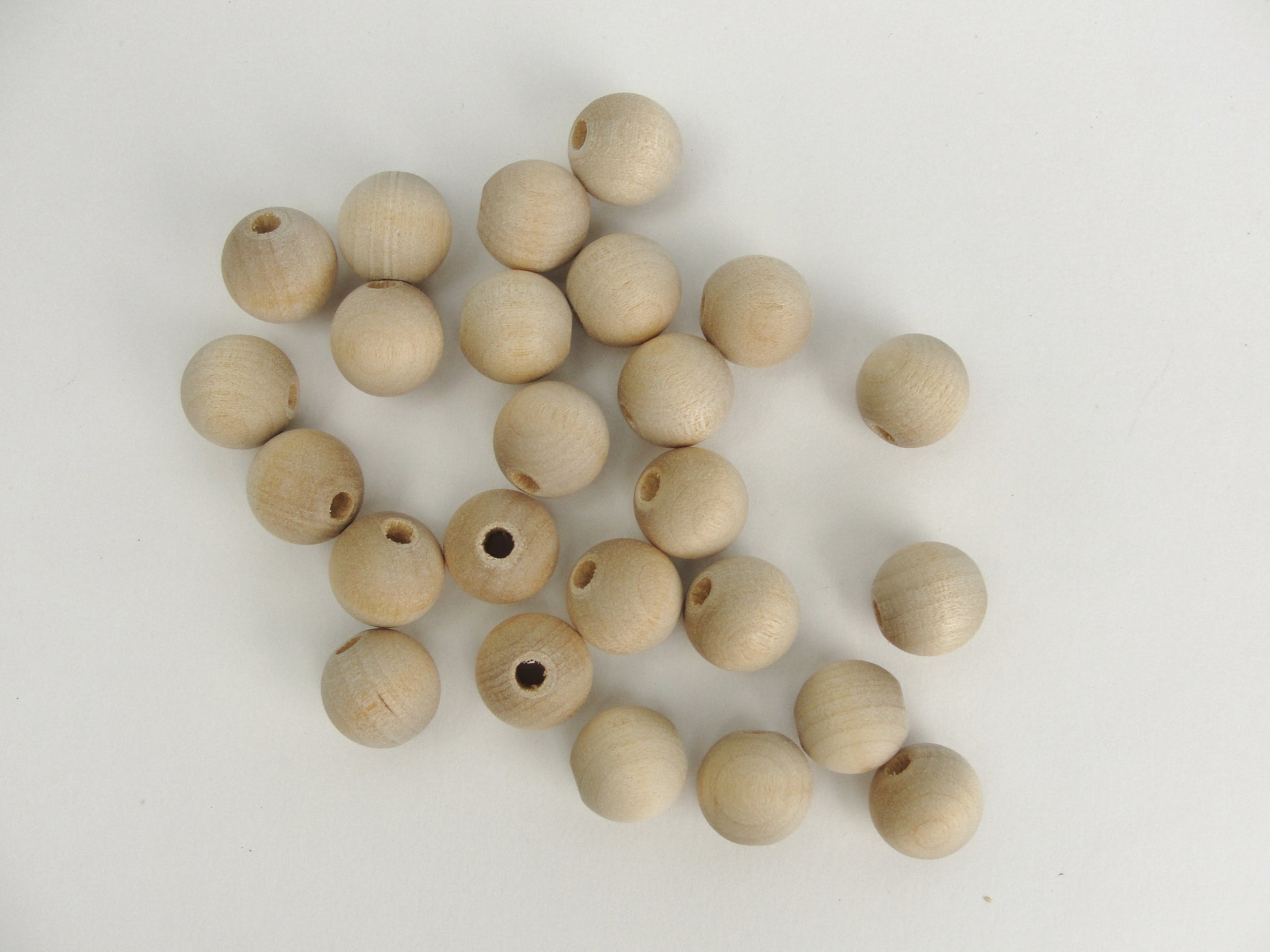 14mm unfinished round wooden beads 9/16" (.56") with 5/32" hole - Wood parts - Craft Supply House