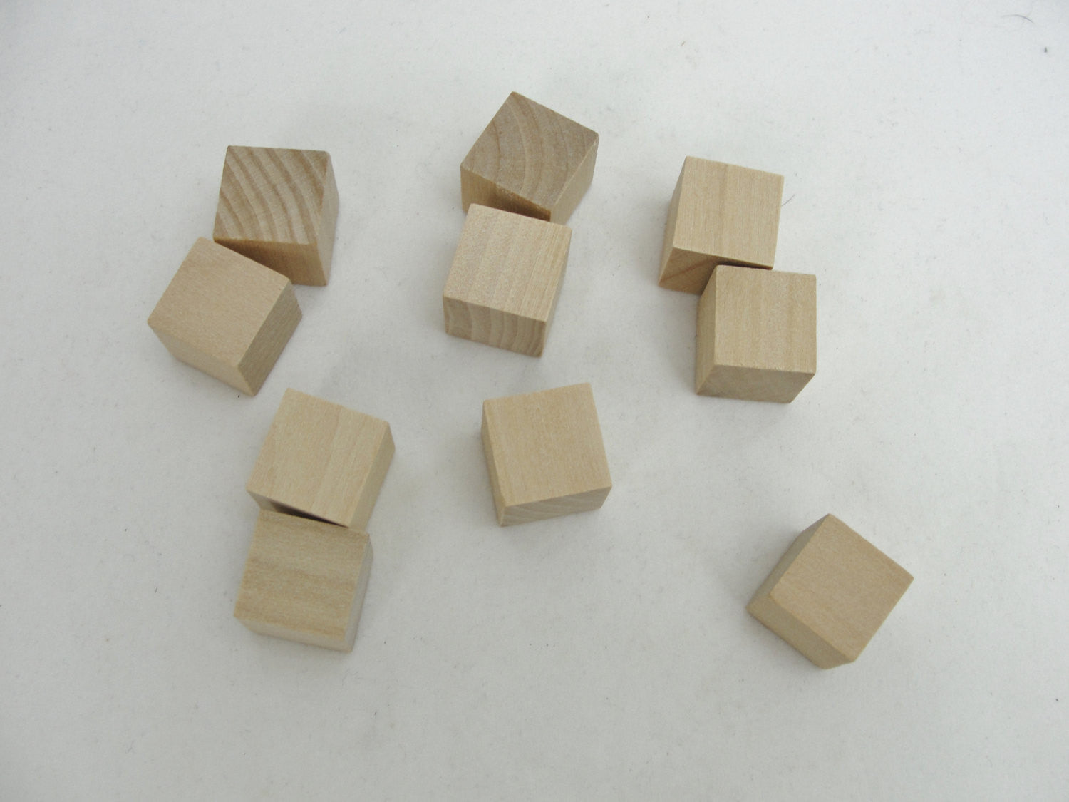 5/8" Wooden dice sized cubes set of 10 - Wood parts - Craft Supply House