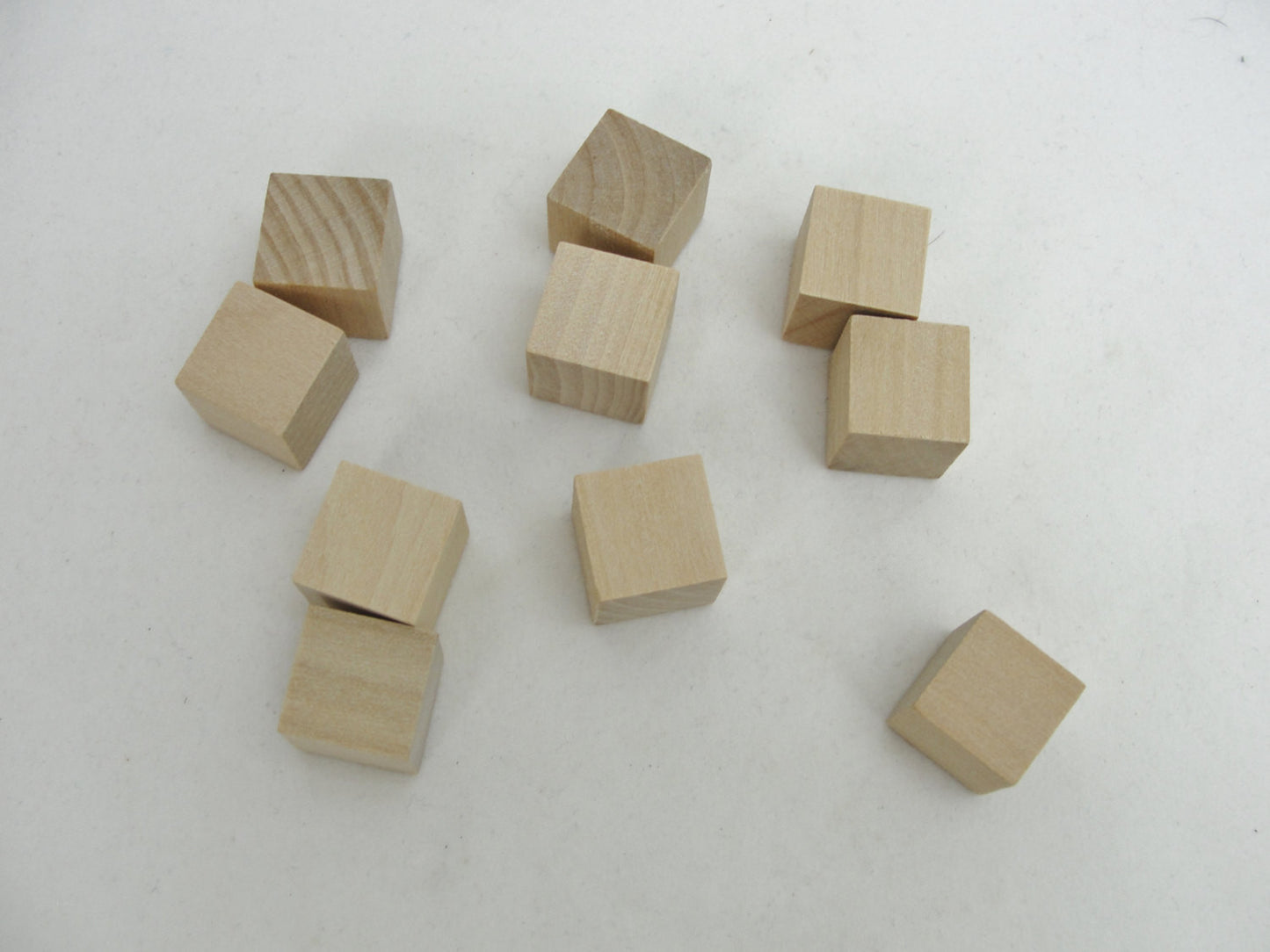 5/8" Wooden dice sized cubes set of 10 - Wood parts - Craft Supply House