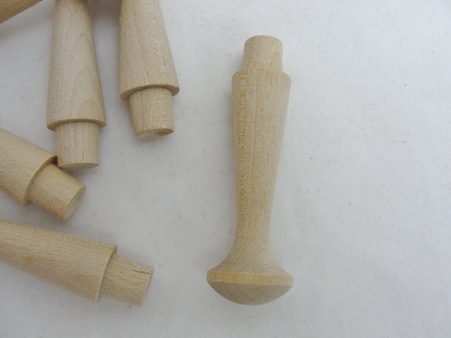 Medium shaker pegs 2 7/16" birch set of 6 - Wood parts - Craft Supply House