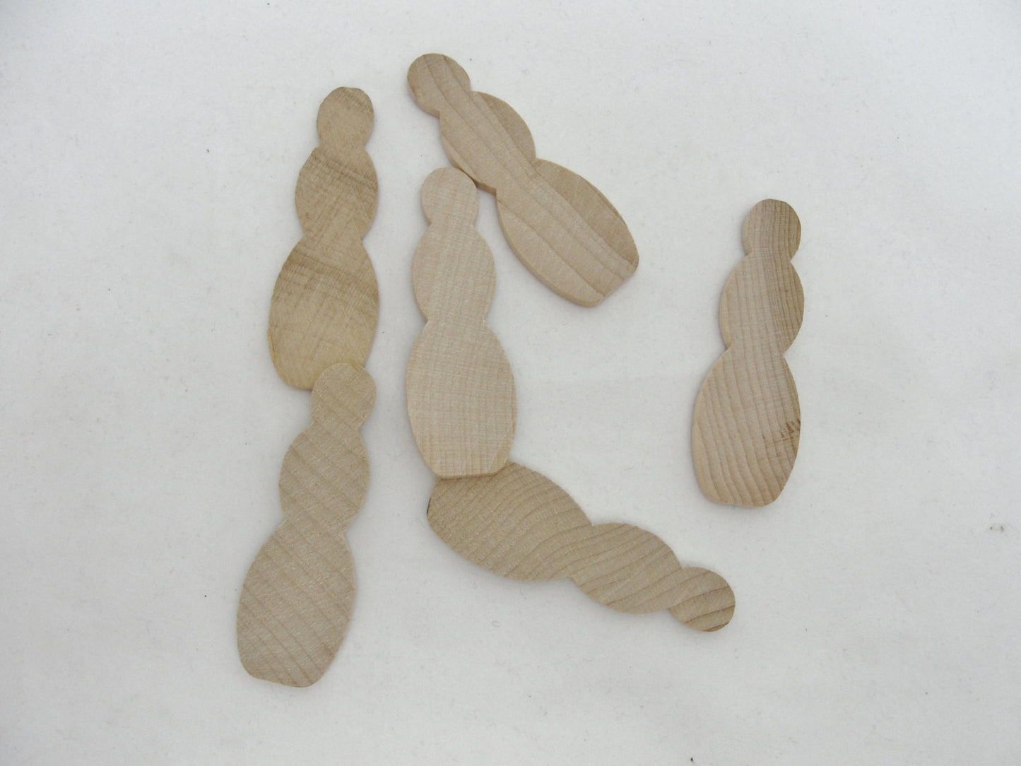 Small wooden primitive snowman cutout set of 6 - Wood parts - Craft Supply House