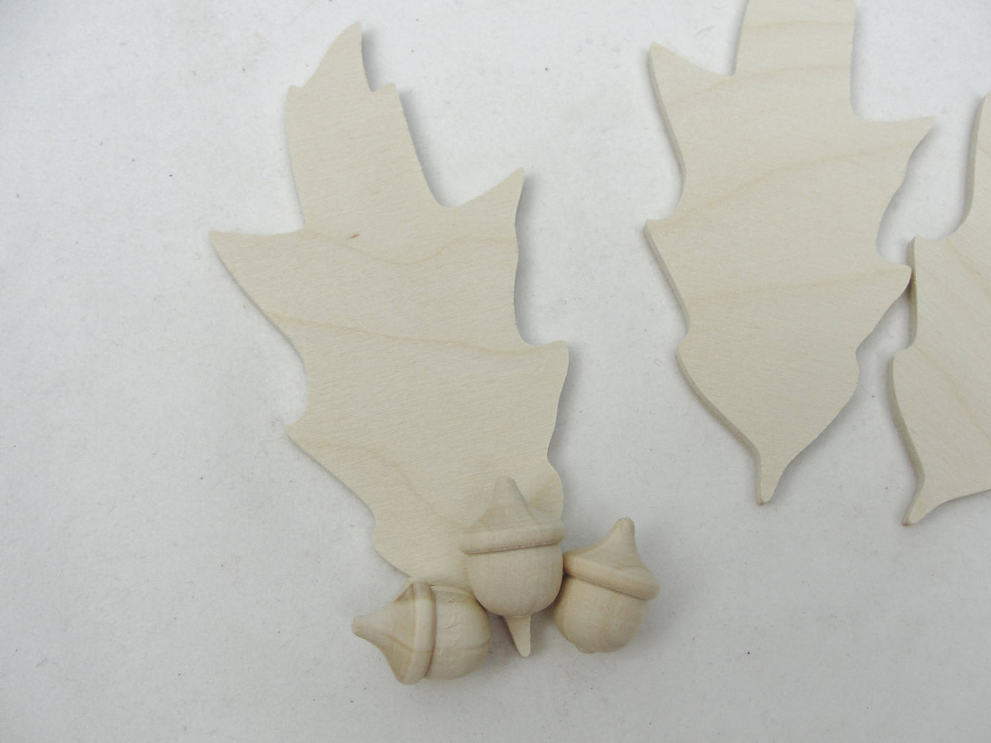 Large Wooden oak leaf cutout set of 4 - Wood parts - Craft Supply House