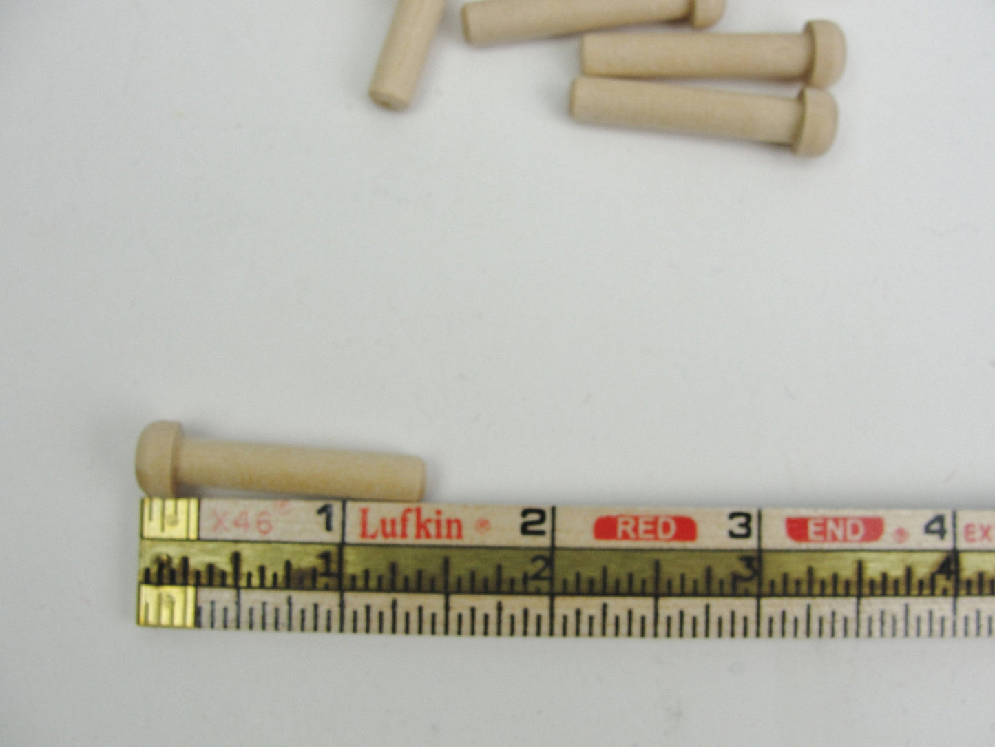 Short wooden peg 1 3/8" toy axle, unfinished DIY set of 12