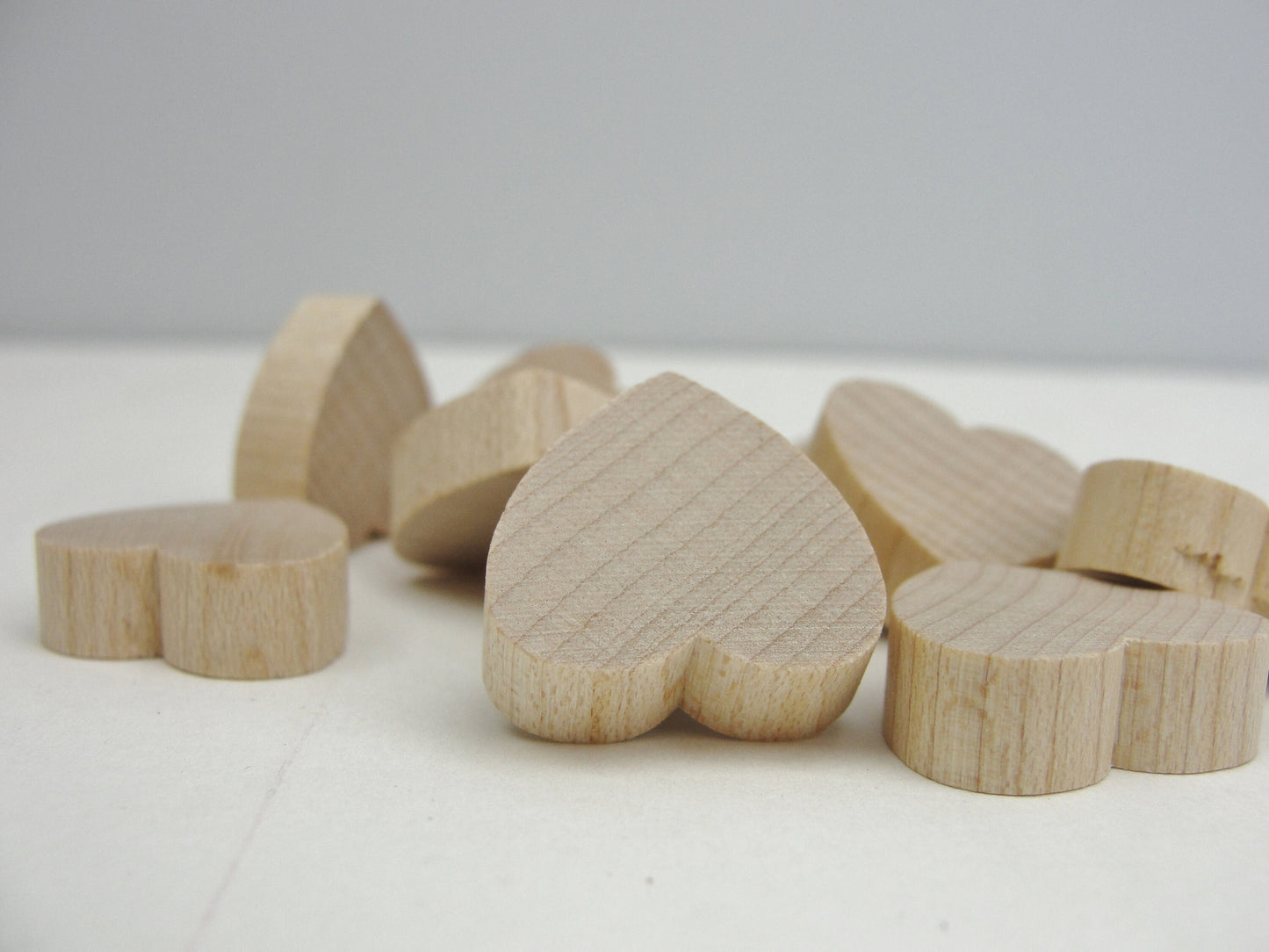 12 Wooden hearts 3/4" wide, 1/4" thick unfinished wood hearts diy