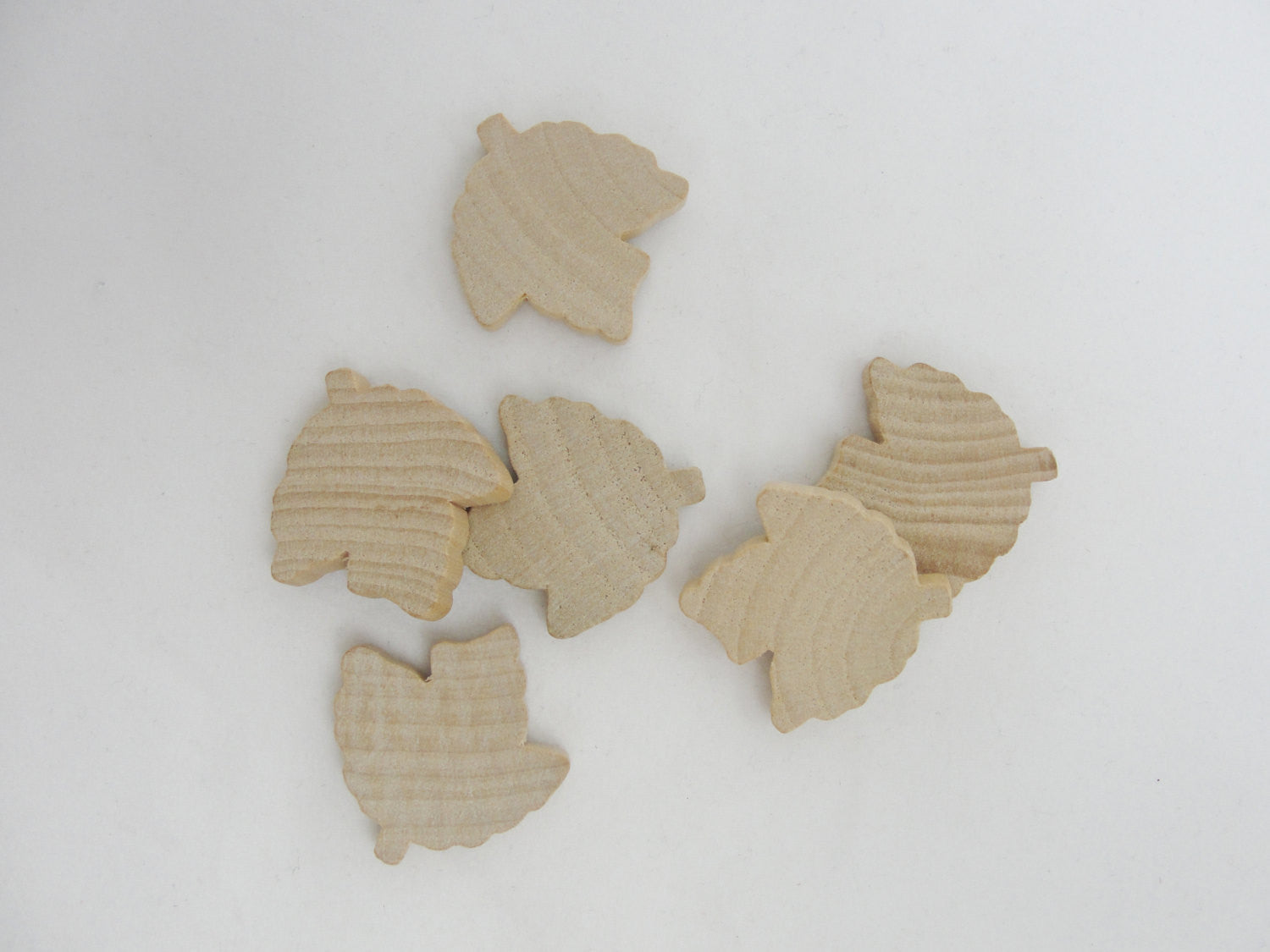 Small Wooden maple leaf cutout set of 6 - Wood parts - Craft Supply House
