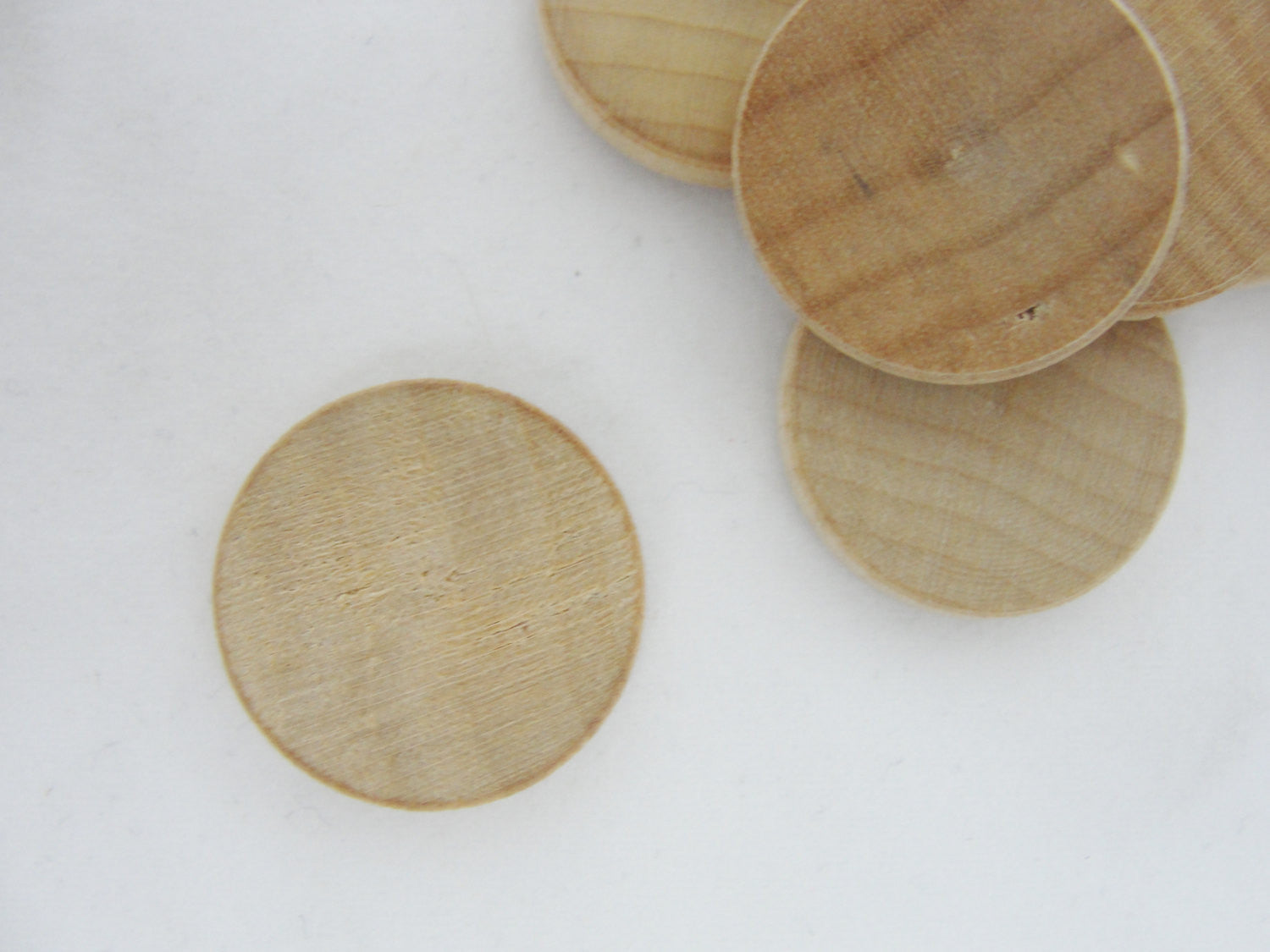 Wooden Circles discs .75"  (3/4") x 1/8" thick - Wood parts - Craft Supply House