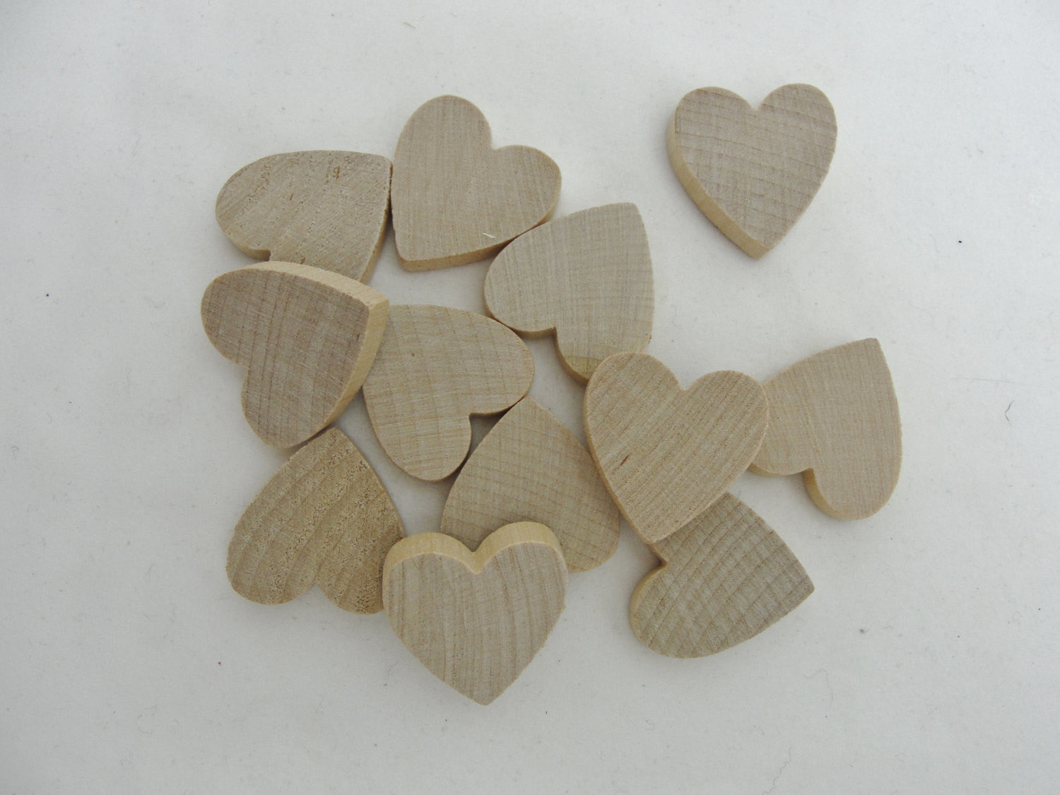 Wooden hearts 1 inch (1") wide, 1/4" thick - Wood parts - Craft Supply House