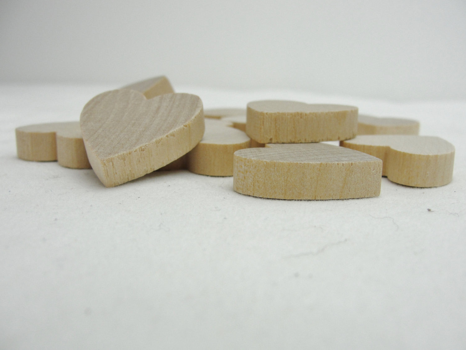 Wooden hearts 1 inch (1") wide, 1/4" thick - Wood parts - Craft Supply House